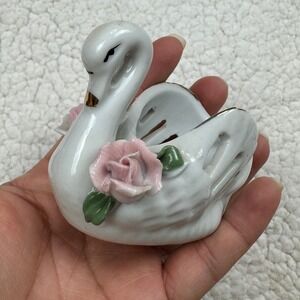 Lungs Porcelain Swan Figurine Pink Applied Roses Gold Trim Lattice Trinket Dish